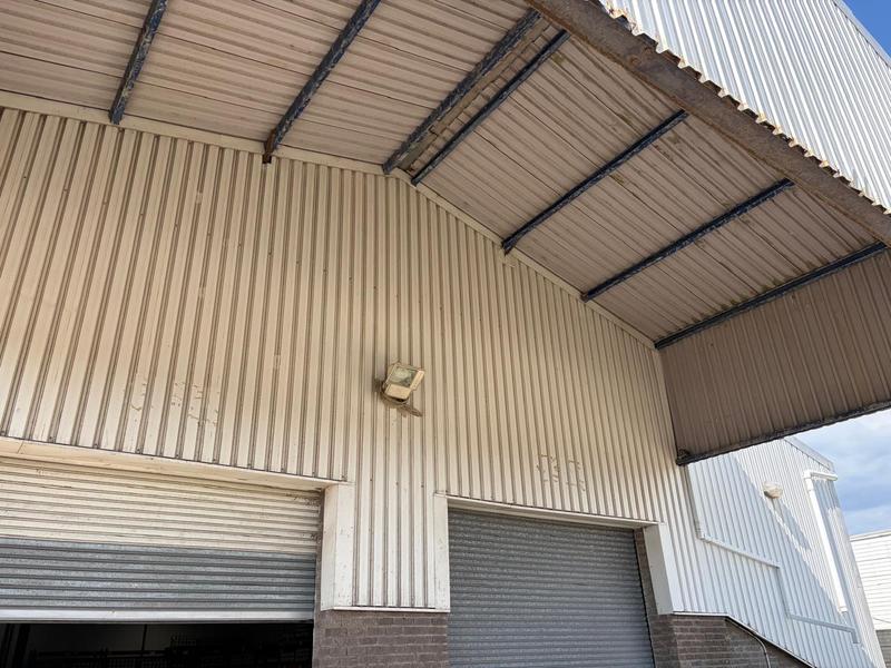 To Let Commercial Property for Rent in Walmer Eastern Cape